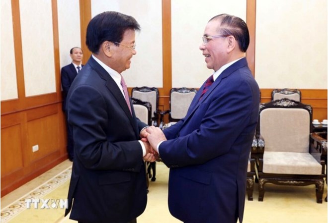 Vun đắp quan hệ Việt - Lào ngày càng đơm hoa kết trái