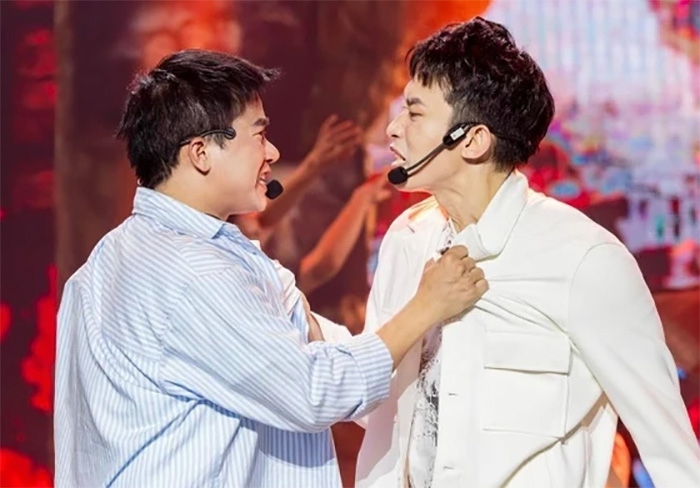 Bùi Công Nam và Kay Trần tại Anh trai vượt ngàn chông gai. Ảnh: Nhà sản xuất