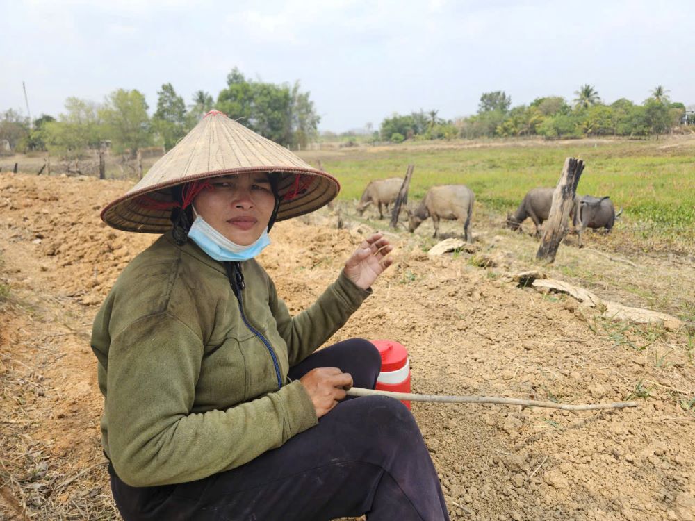 Khi hau, dat dai vung bien Buon Don rat khac nghiet. Anh: Phan Tuan