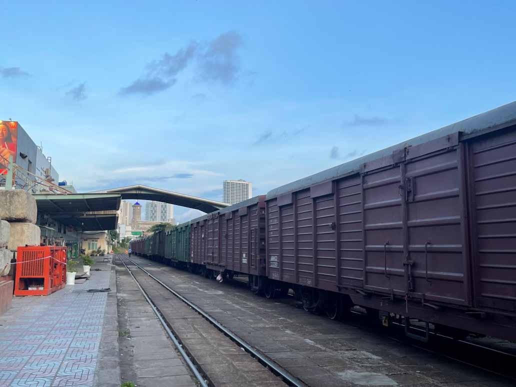 Đường sắt Việt Nam hỗ trợ vận chuyển miễn phí hàng cứu trợ