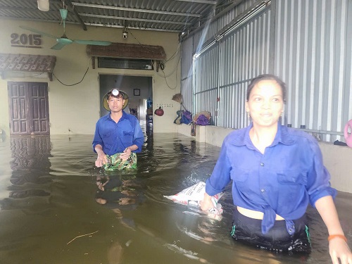 Chủ tịch UBND TP Hà Nội yêu cầu tuyệt đối không để ai bị đói và không có nơi ở do mưa lũ. Ảnh: Minh Hạnh 