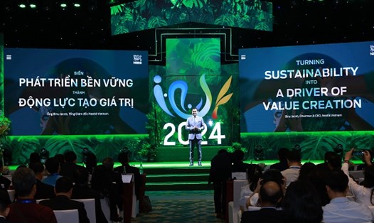 Ông Binu Jacob, Tổng Giám đốc Nestlé Việt Nam, đồng Chủ tịch VBCSD, chia sẻ về việc tháo gỡ nút thắt trong PTBV