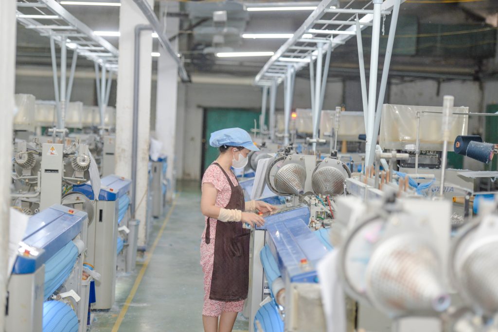 Ngành dệt may sẽ giảm sự phụ thuộc vào nguồn nhập khẩu. Ảnh: Hà An