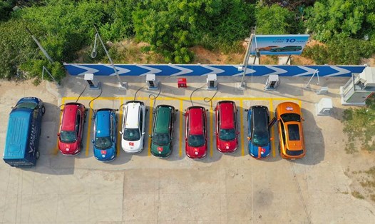 Mô hình trạm sạc nhượng quyền của V-GREEN đóng góp lớn vào công cuộc chuyển đổi xanh. Ảnh: Vingroup