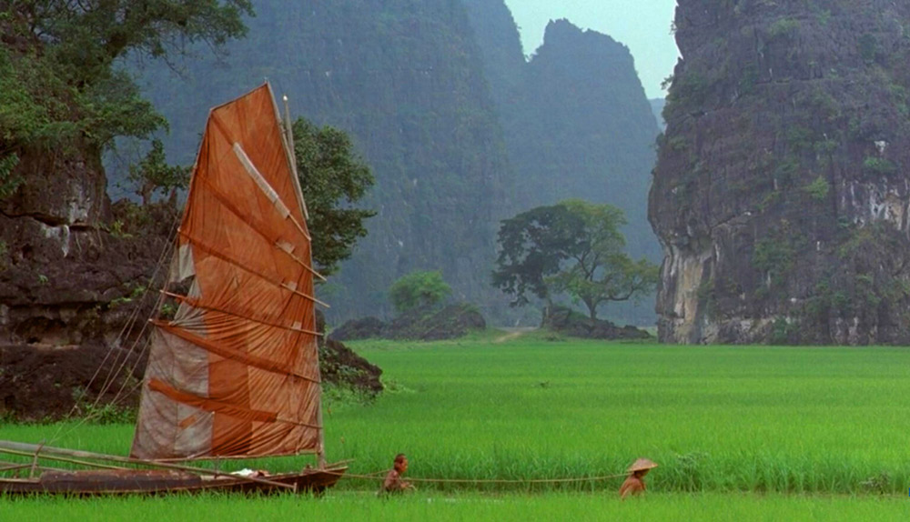 Mot canh quay o Ninh Binh trong phim Dong Duong (1992). Anh: IMDB