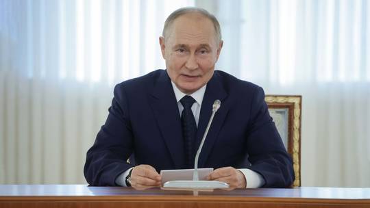 Tổng thống Nga Vladimir Putin dự cuộc họp với các quan chức cấp cao BRICS ngày 12.9.2024 ở St. Petersburg, Nga. Ảnh: Kremlin/Sputnik