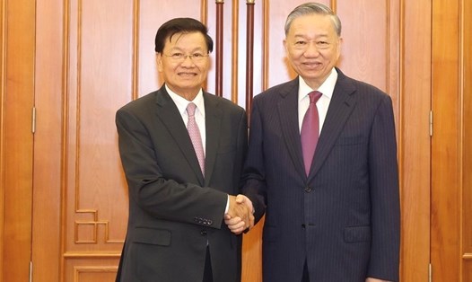 Tổng Bí thư, Chủ tịch nước Tô Lâm và Tổng Bí thư, Chủ tịch nước Lào Thongloun Sisoulith. Ảnh: TTXVN