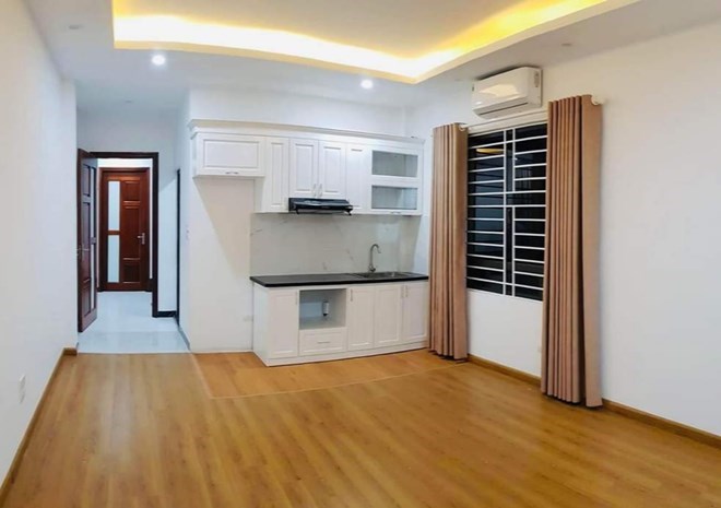 Một căn hộ chung cư cũ tại Hà Nội đang được rao bán với giá 4,5 tỉ đồng/căn. Ảnh: Thu Giang