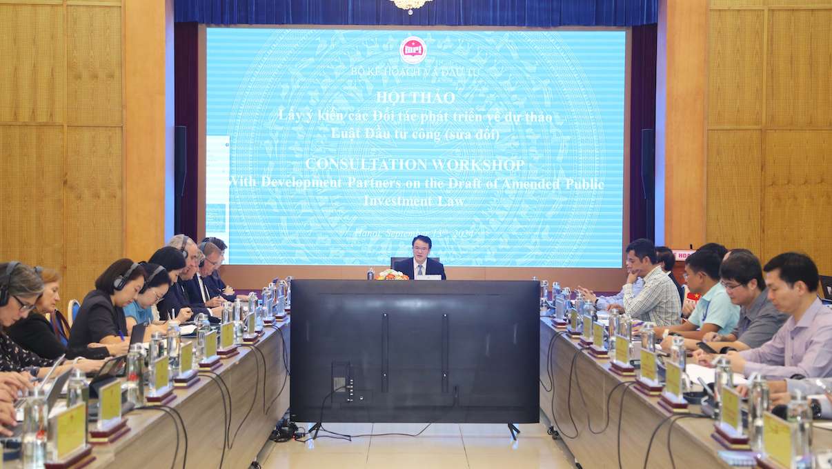 Toàn cảnh Hội thảo lấy ý kiến các đối tác về dự thảo Luật Đầu tư công (sửa đổi). Ảnh: Bộ Kế hoạch và Đầu tư