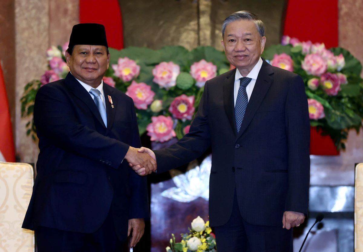 Tổng Bí thư, Chủ tịch nước Tô Lâm tiếp Tổng thống đắc cử Indonesia Prabowo Subianto. Ảnh: Hải Nguyễn