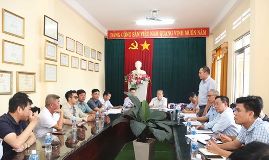 Quang cảnh buổi làm việc giữa lãnh đạo UBND thành phố Bảo Lộc với Công ty Cổ phần Môi trường xanh Friendly (đơn vị vận hành Nhà máy xử lý rác Bảo Lộc). Ảnh: Hoài Thanh