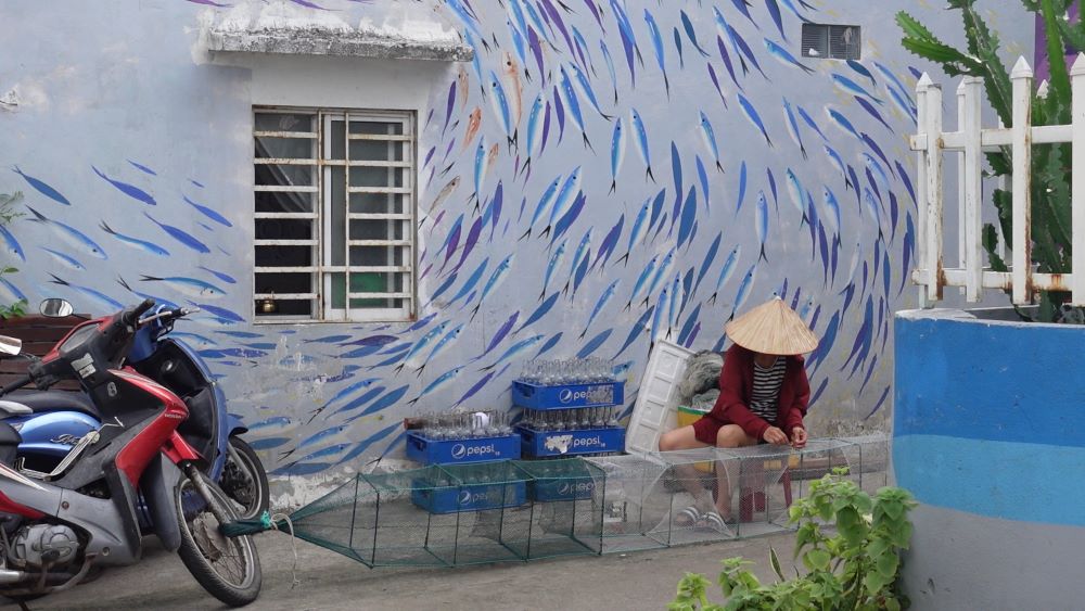 Đường bích họa ở Đà Nẵng vắng vẻ, không thu hút khách. Ảnh: Trần Thi