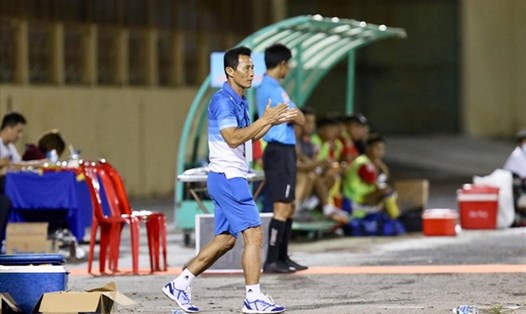 HLV Nguyễn Tý. Ảnh: Trọng Hiếu