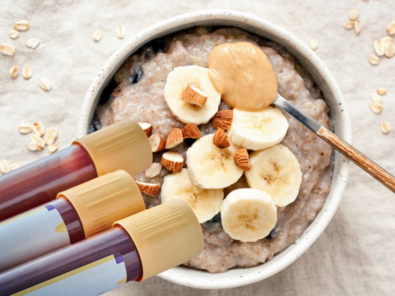 Món ăn nhẹ trước khi đi ngủ tốt cho người mỡ máu cao. Đồ họa: Hạ Mây