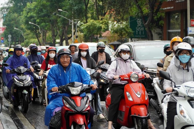 Dự báo Nam Bộ thường có mưa vào chiều và đêm trong tuần tới. Ảnh: Anh Tú