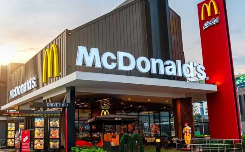 McDonald’s vừa thông báo trả mặt bằng đắc địa ở TPHCM. Ảnh: McDonald’s