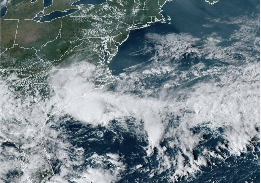 Dự báo bão số 8 Helene xuất hiện gần Mỹ ngay trong ngày 16.9. Ảnh: NOAA