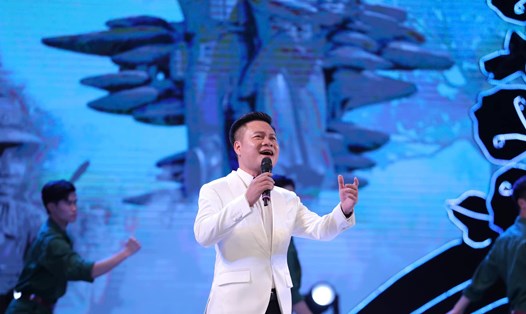 NSƯT Hoàng Tùng giới thiệu MV vào đúng dịp Tết Trung thu 2024. Ảnh: NVCC