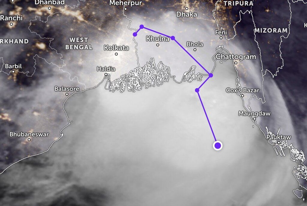 Tàn dư bão Yagi ở khu vực Vịnh Bengal cuối tuần qua. Ảnh: Zoom Earth