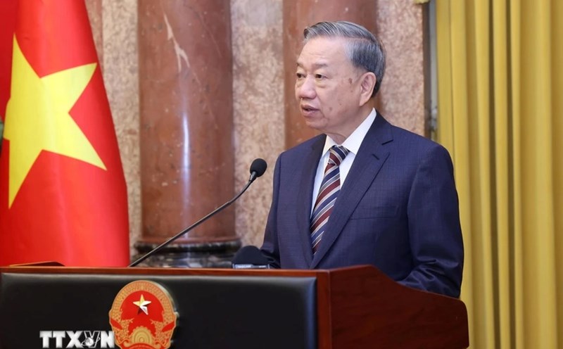 Tổng Bí thư, Chủ tịch nước Tô Lâm vừa có bài viết: "Tiếp tục đổi mới mạnh mẽ phương thức lãnh đạo, cầm quyền của Đảng, yêu cầu cấp bách của giai đoạn cách mạng mới". Ảnh: TTXVN