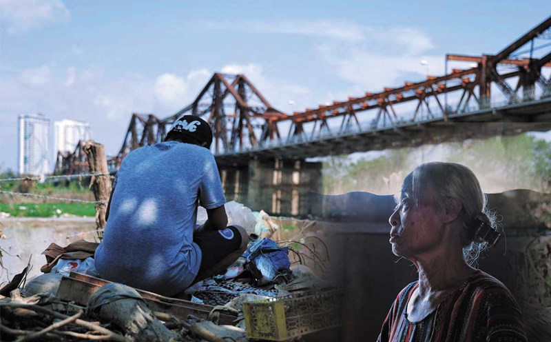 Khu vực ven sông Hồng còn lại gì khi nước lũ rút?