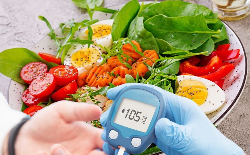 The impact of the keto diet on people with high blood sugar. Graphics: Ha May