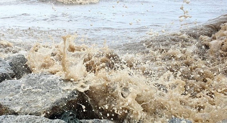 Cà Mau cảnh báo mưa dông trùng với xuất hiện đỉnh triều nhiều  khả năng gập ngập úng. Ảnh: Nhật Hồ