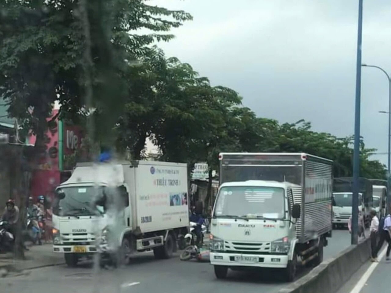 Hien truong vu tai nan giao thong. Anh: Nguoi dan cung cap.