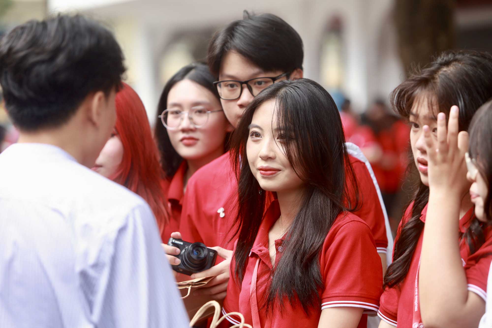 Truong duoc menh danh la “lo” dao tao hoa hau voi loat hoa hau dinh dam nhu: Hoa hau Ky Duyen, Hoa hau Luong Thuy Linh, Hoa hau Do My Linh... Anh: Viet Anh. 