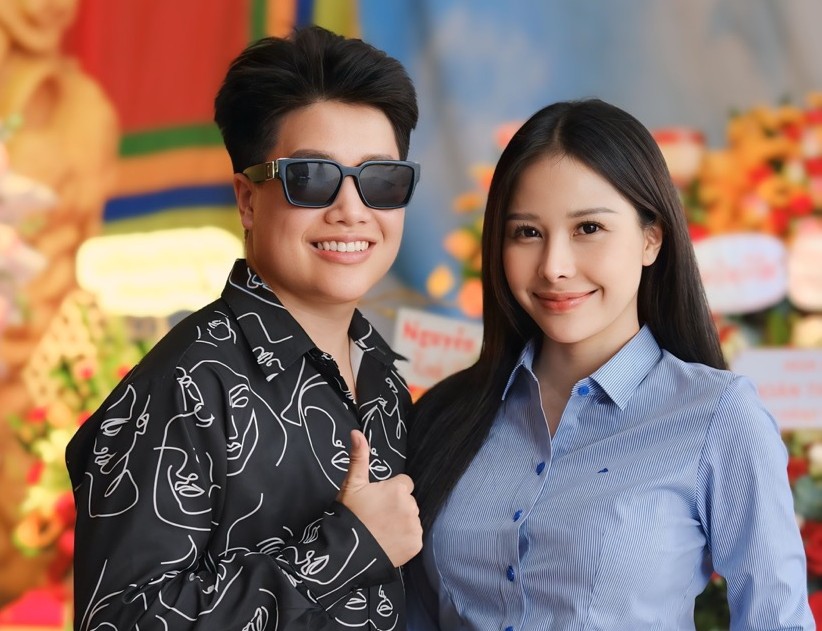 Elsa Nguyễn kết hợp với Yunbin. Ảnh: NSCC.