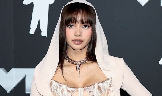 Nữ thần tượng Kpop Lisa nhóm Blackpink. Ảnh: Instagram