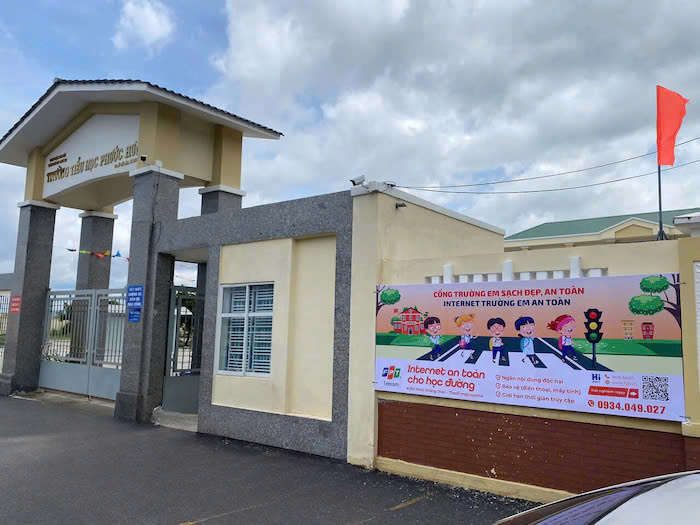1000 trường tiểu học trên toàn quốc được FPT Telecom phủ internet an toàn. Ảnh: FPT Telecom
