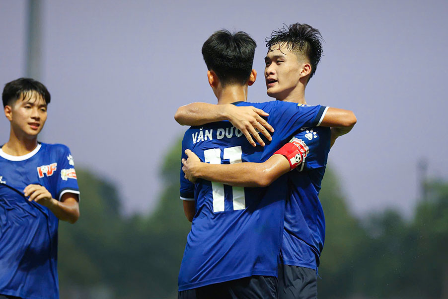 Chủ nhà PVF thắng dễ ở lượt 2 giải U15 Quốc gia 2024. Ảnh: VFF