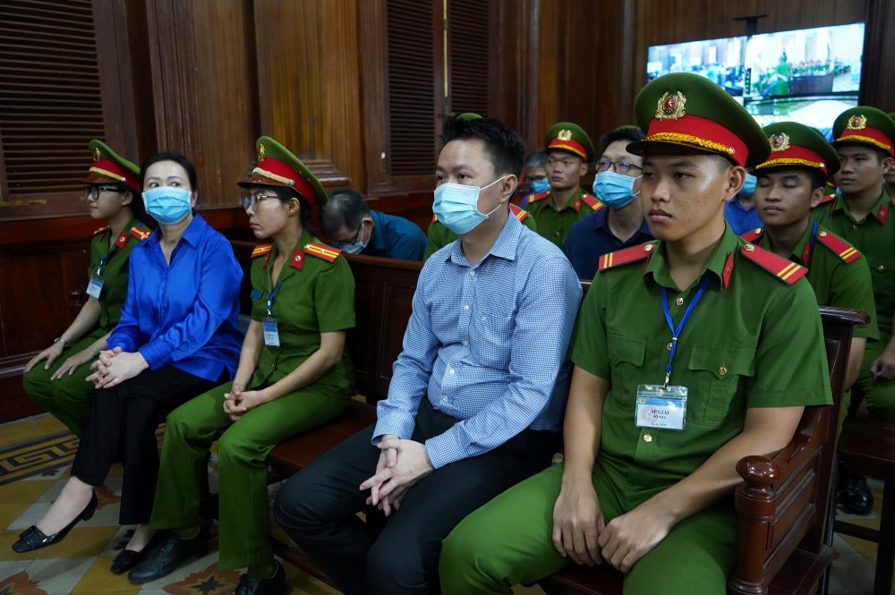 Phiên tòa xét xử Trương Mỹ Lan và các đồng phạm. Ảnh: Anh Tú