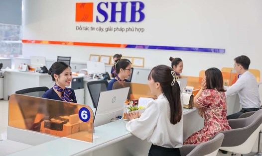 SHB giảm 50% tiền lãi cho khách hàng bị ảnh hưởng bão lũ, cấp khoản vay mới lãi suất 4,5%/năm. Ảnh: SHB