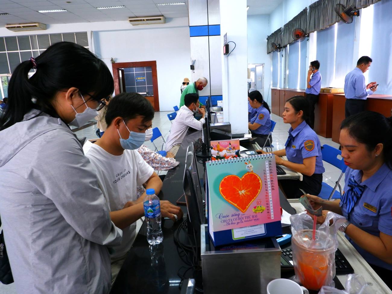 Vé tàu Tết 2025 mở bán rộng rãi từ ngày 6.10.  Ảnh: Minh Quân