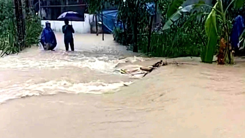 Hiện trường vụ nước cuốn làm một phụ nữ tử vong. Ảnh: Ngọc Tuấn