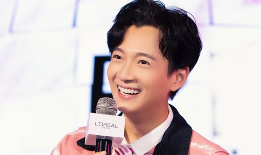 Ca sĩ Ngô Kiến Huy. Ảnh: NVCC