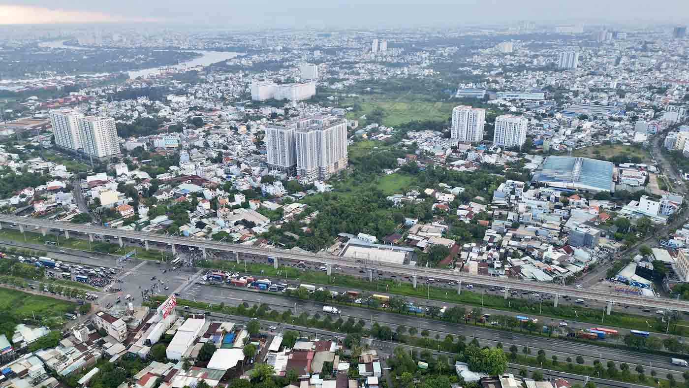 Khu vực đường Võ Nguyên Giáp - nơi dự án Vành đai 2 đi qua.  Ảnh: Anh Tú