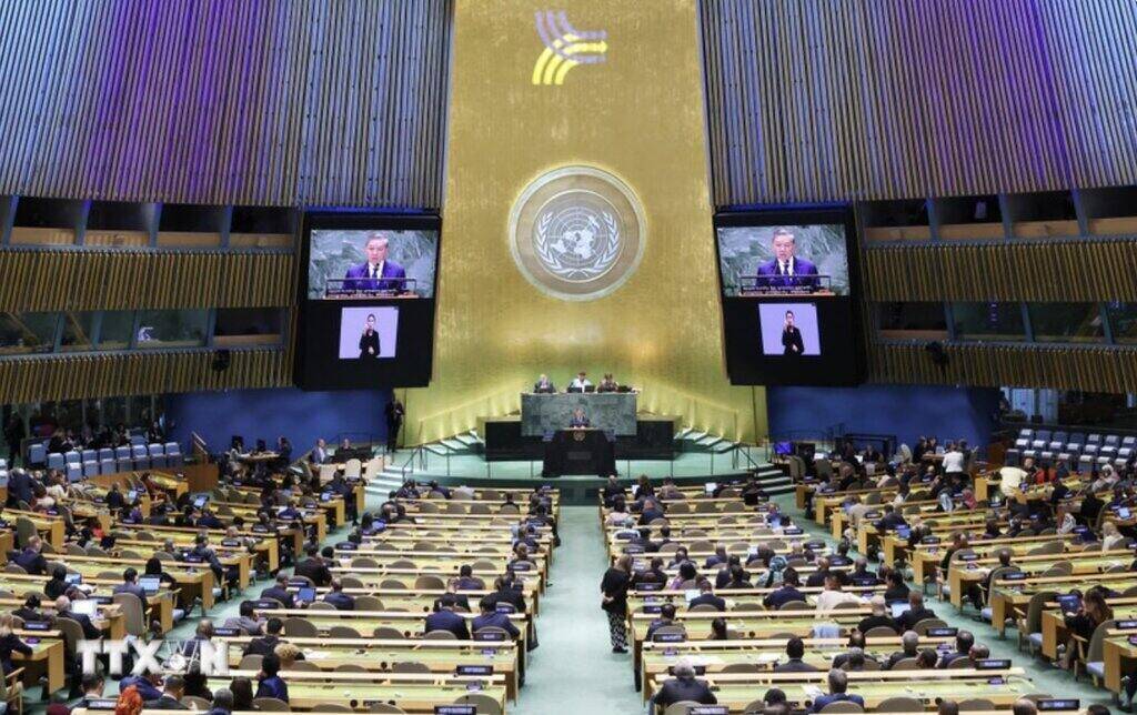 Tổng Bí Thư, Chủ tịch nước Tô Lâm phát biểu tại phiên toàn thể đầu tiên của Hội nghị Thượng đỉnh Tương lai. Ảnh: TTXVN