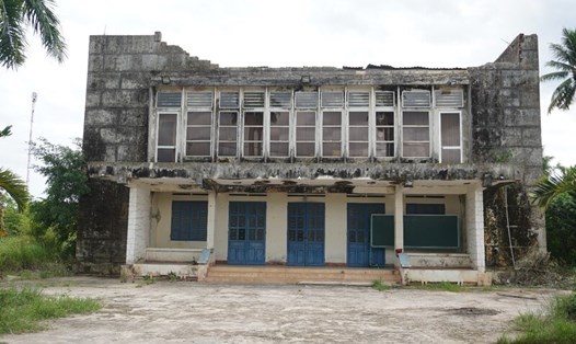 Trung tâm Bồi dưỡng chính trị huyện Sơn Tịnh, một trong các tài sản công ở Quảng Ngãi bị bỏ hoang Ảnh: Viên Nguyễn