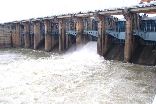 Hồ Thủy điện Trị An xả lũ ngày 23.9. Ảnh: HAC