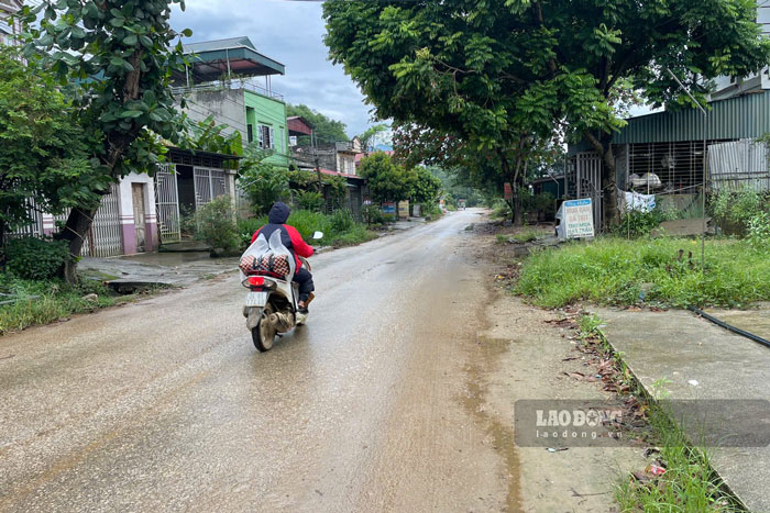 Ha tang giao thong hien dai, dong bo giup viec giao thuong duoc de dang, thuan tien hon. Anh: Dinh Dai