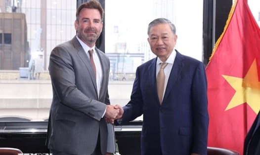 Cho biết vừa qua Việt Nam đã thành lập Tổ công tác triển khai hợp tác với Tập đoàn Apple, Tổng Bí thư, Chủ tịch nước Tô Lâm hy vọng đây sẽ là cơ chế hợp tác hiệu quả, mang lại lợi ích thiết thực cho cả hai bên trong thời gian tới. Ảnh: TTXVN