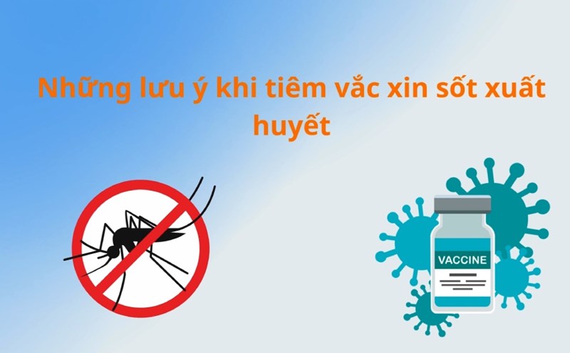 Notes when getting vaccinated against dengue fever. Photo: Phuong Anh