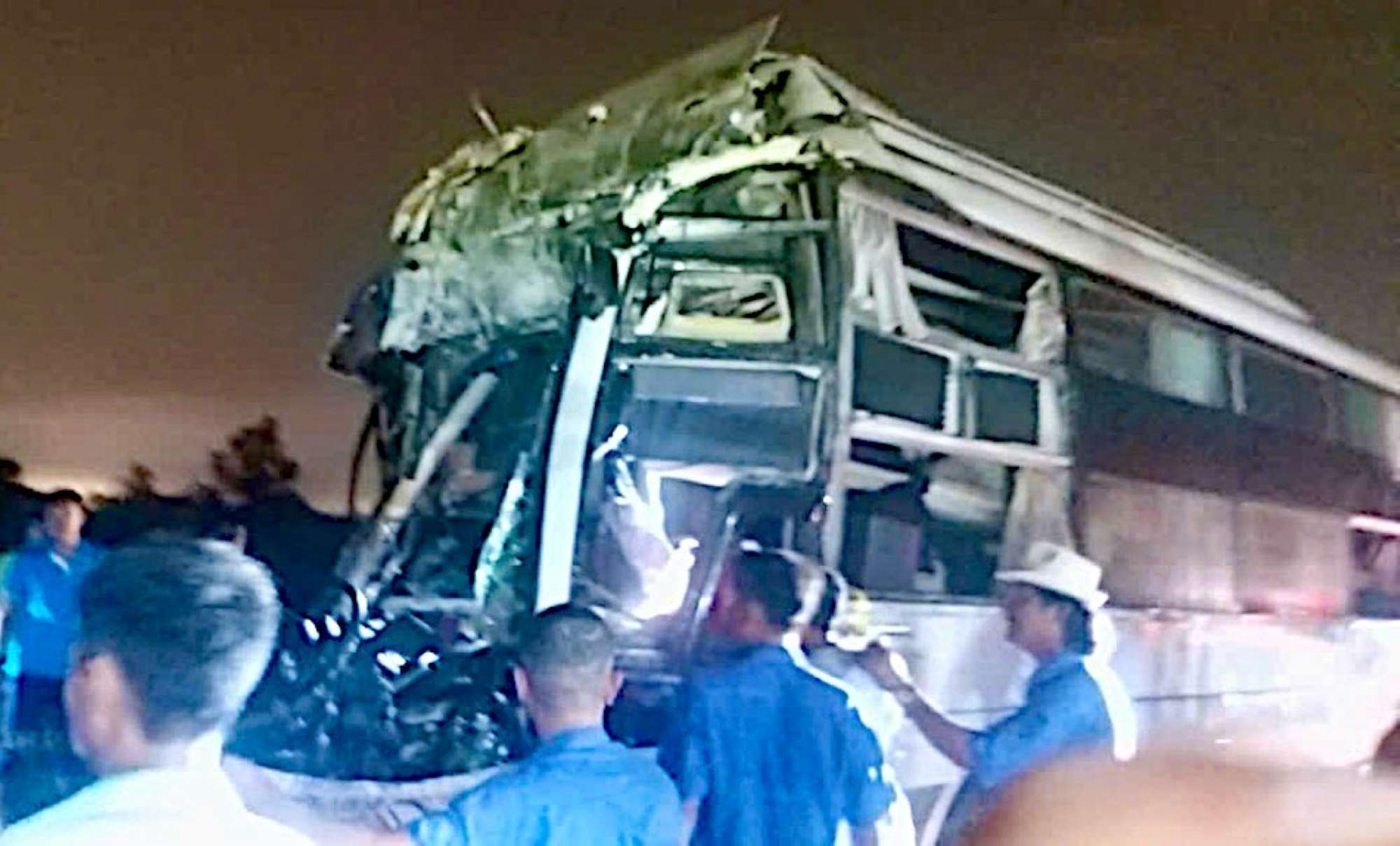 Hiện trường vụ tai nạn rạng sáng ngày 24.9.2024 trên cao tốc Vĩnh Hảo - Phan Thiết. Ảnh: Duy Tuấn