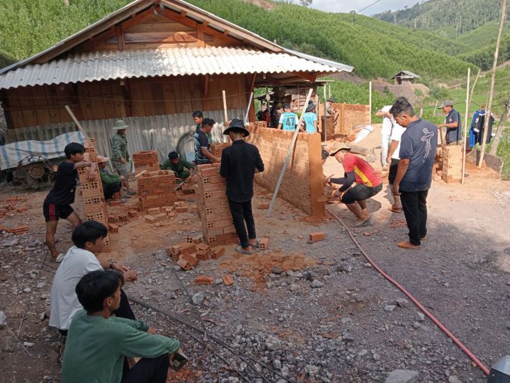 Many ethnic minority workers in Dak Lak have been trained, have stable jobs, and stay in their homeland. Photo: Bao Trung