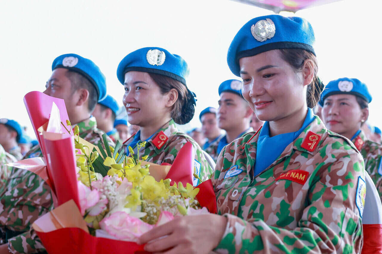 Professional female soldier. Photo: Hai Nguyen