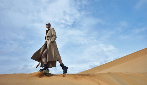 Miss H'Hen Nie is stylish in a long-sleeved dress with strong leather boots taken in Phan Thiet. Photo: Milor Tran