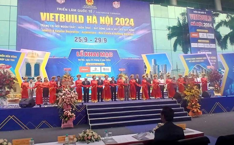 The 3rd Vietbuild International Exhibition attracted more than 1,200 booths. Photo: Kim Khanh